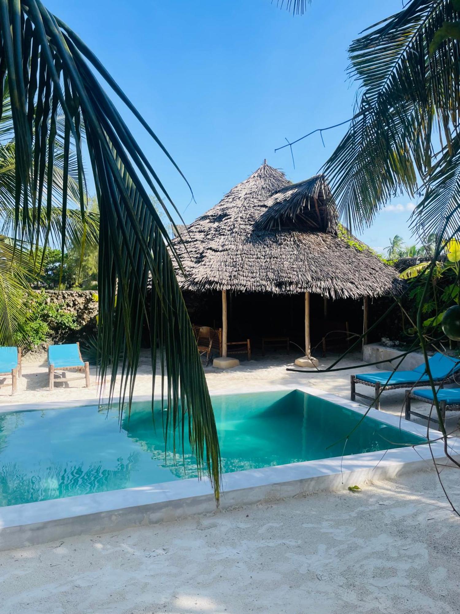 Sand Beach Boutique Apartments 布韦朱 外观 照片