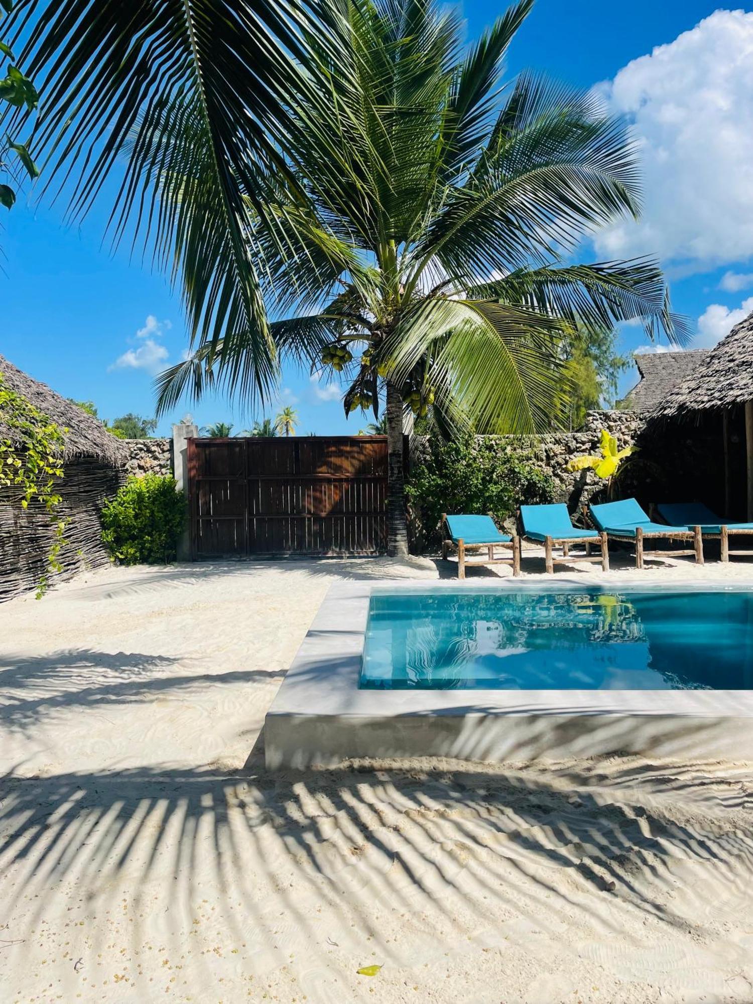 Sand Beach Boutique Apartments 布韦朱 外观 照片
